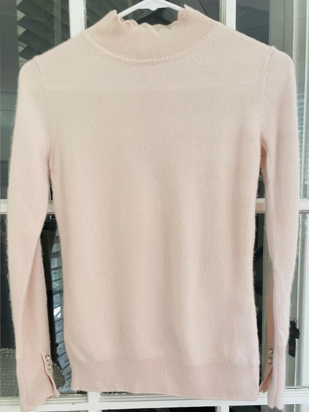 Nanette Lepore Cashmere Sweater Women’s XS Scalloped Edges 100% cashmere